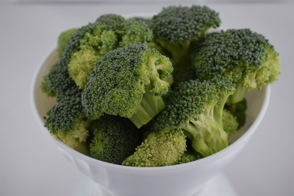 Broccoli in white bowl 