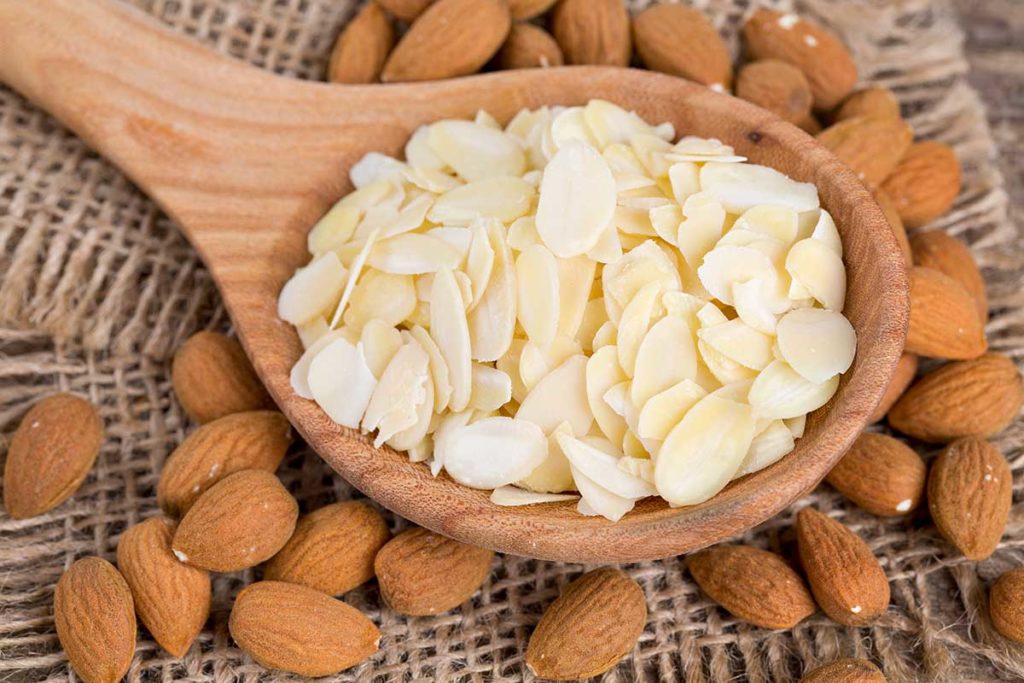 sliced and whole almonds