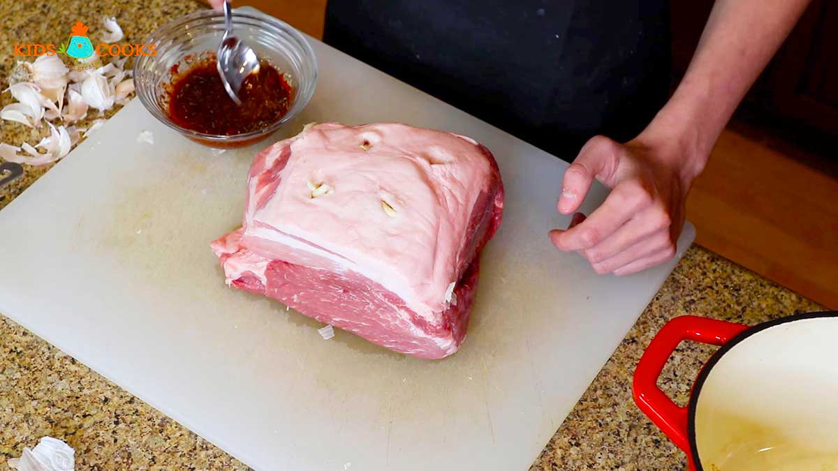 Make the rub by combining salt, thyme, smoked paprika, garlic powder, and olive oil