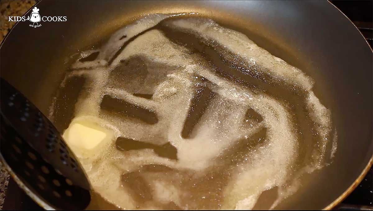Heat-butter-or-oil-in-pan