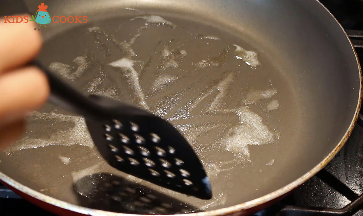 Melt butter in pan over medium heat